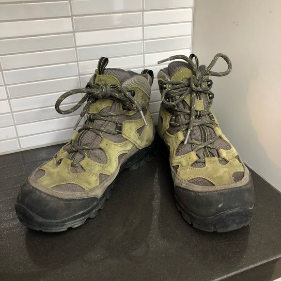 From MEC: UNISEX Zamberlan Quantum Gortex hikers - Picture 4 of 12